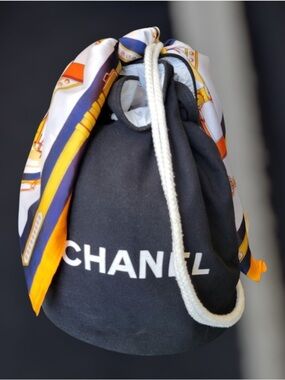 CHANEL BEAUTY White Interior Bucket Bag/Backpack NWOT!